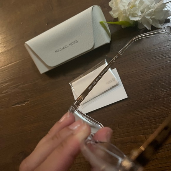 Michael Kors Prescription Frame - Picture 6 of 10